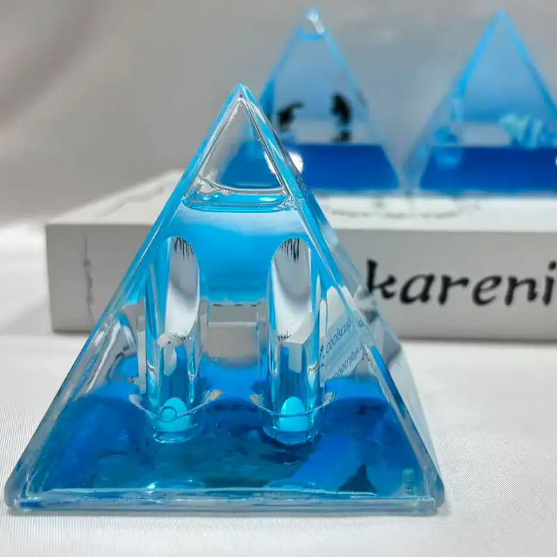 How Does Pyramid Liquid Desk Decoration Transform Your Workspace Experience?