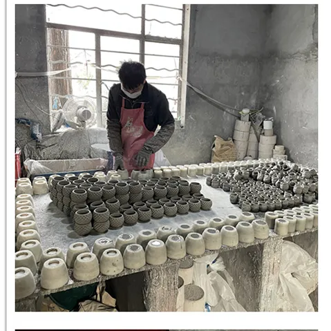 High Quality with Artistic Flowerpot PE Meaty Plant Appearance, Used for Interior Decoration