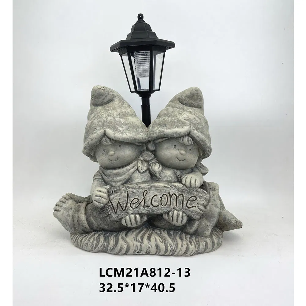 Hot Sell Lovely Rabbit Figurine with LED Garden Decoration