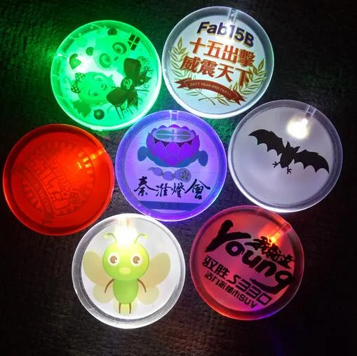 Promotional Custom Flashing LED Badge Pin for Events and Festivals